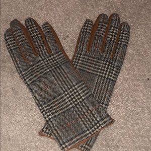 Women’s Gloves